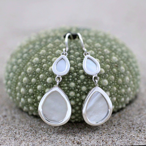 Mother of Pearl Dew Drop Earrings - Mother Of Pearl - Wild Jewels