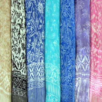 SILK SCARVES